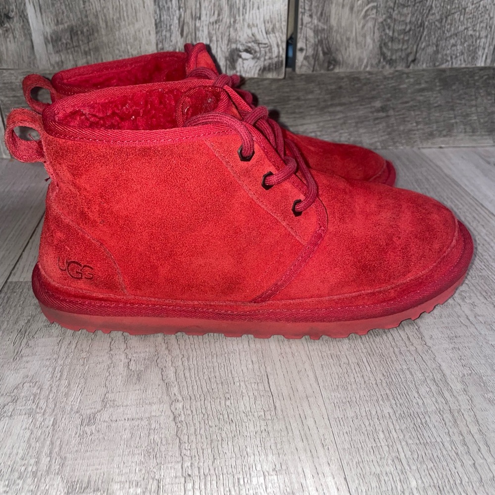 UGG Neumel WOMEN SIZE 7